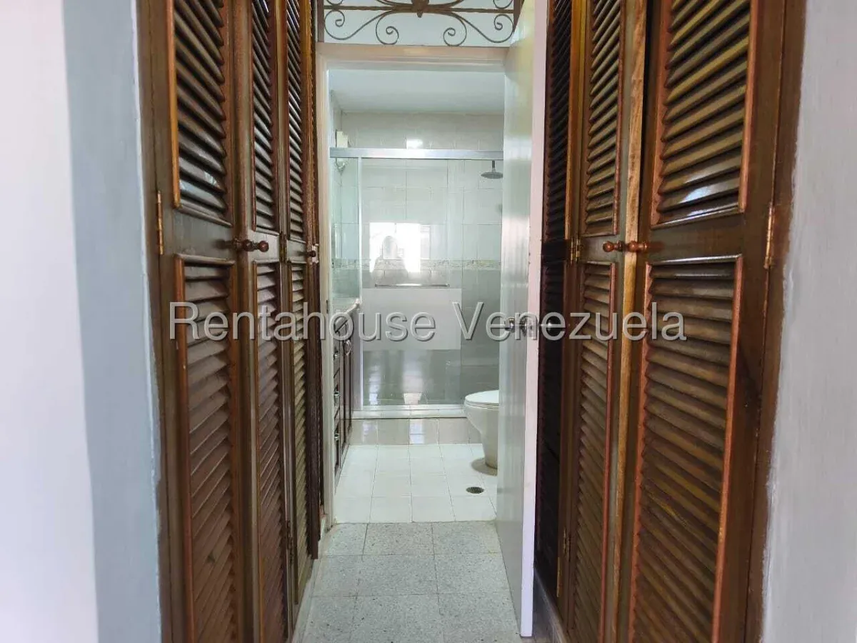 Townhouse amplio en villa cerrada de Milagro Norte con acceso a playa - 9