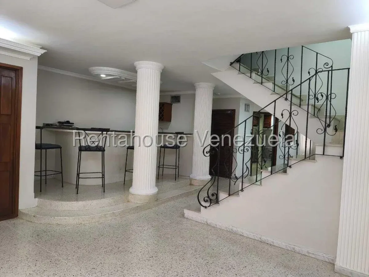 Townhouse amplio en villa cerrada de Milagro Norte con acceso a playa - 19