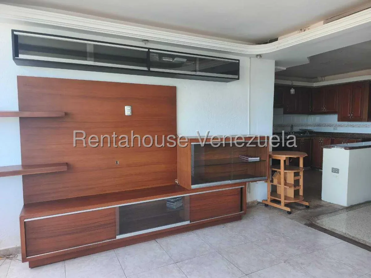 Amplio townhouse en villa de Milagro Norte con vista al lago - 12
