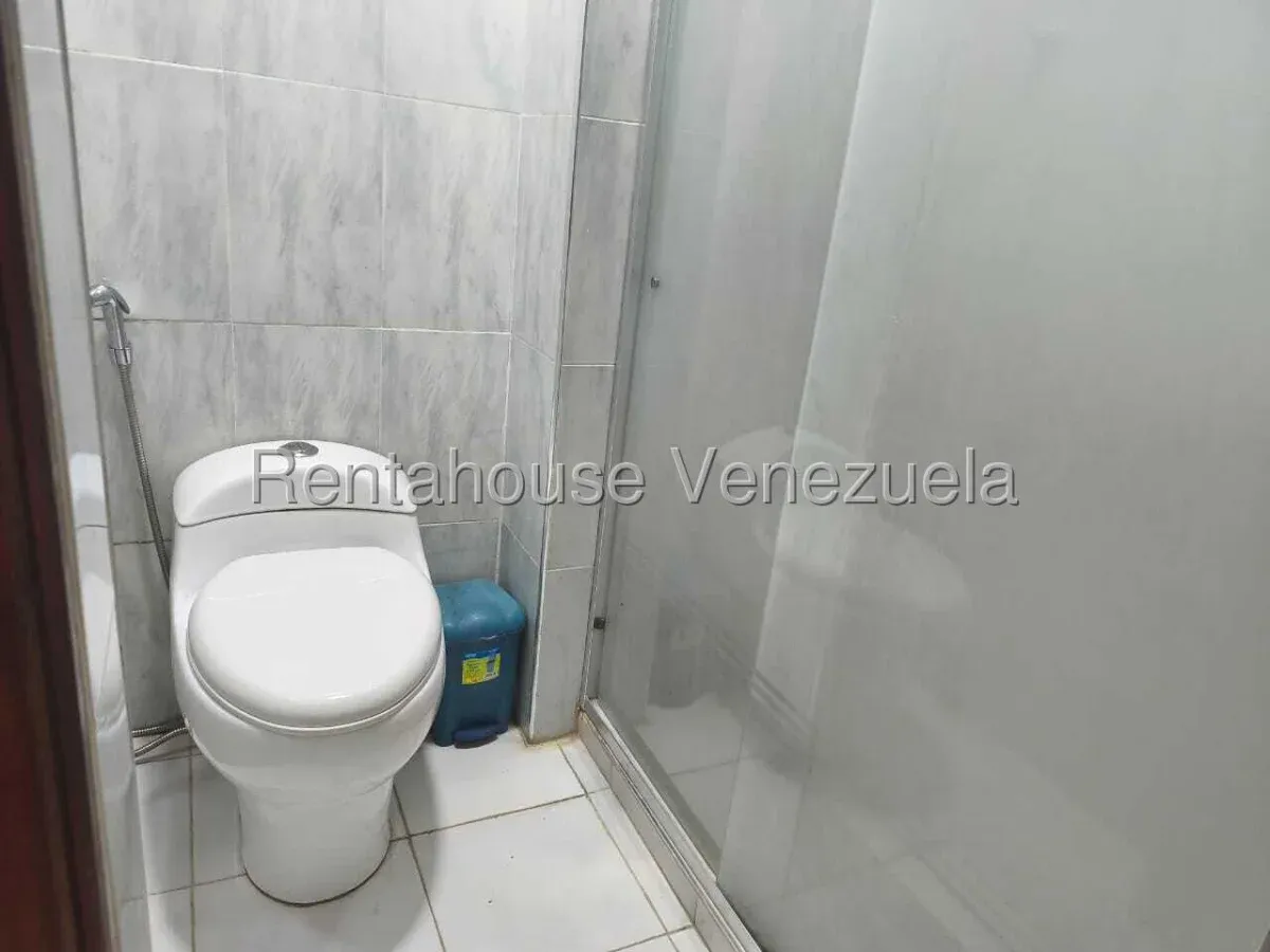 Amplio townhouse en villa de Milagro Norte con vista al lago - 13