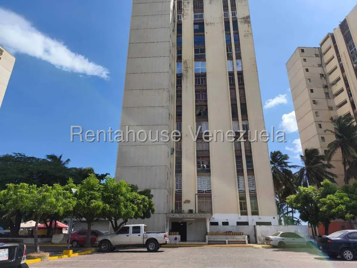 Apartamento En VENTA En Lago Mar Beach  - 19