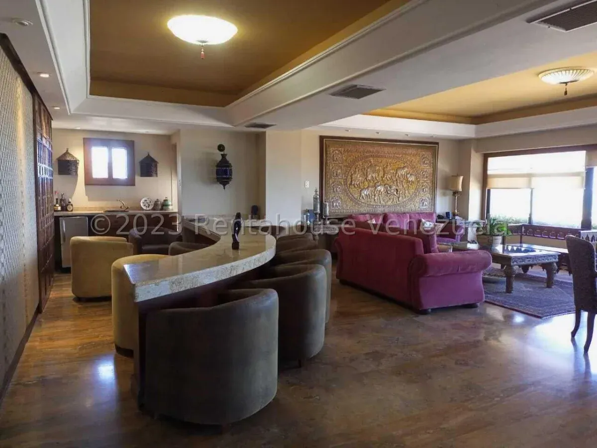 Exclusivo Apartamento En ALQUILER EN Valle Frío - 2