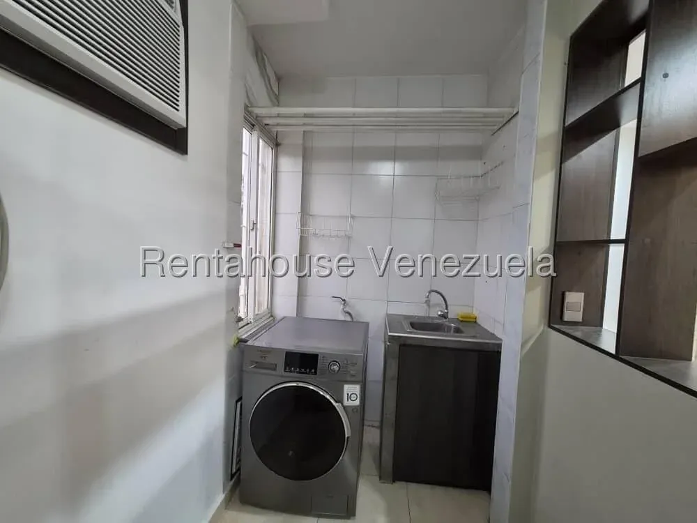 Bello Apartamento Totalmente Remodelado En Venta En Amparo - 11