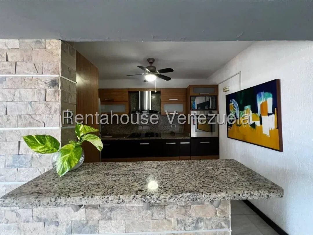 Bello Y Cómodo Apartamento En VENTA Santa Lucía En  - 2