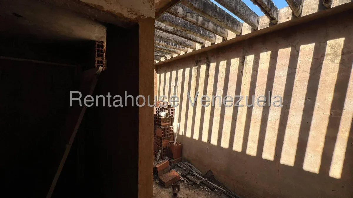 Townhouse En Gris En Venta En Camino De La Lagunita  - 7
