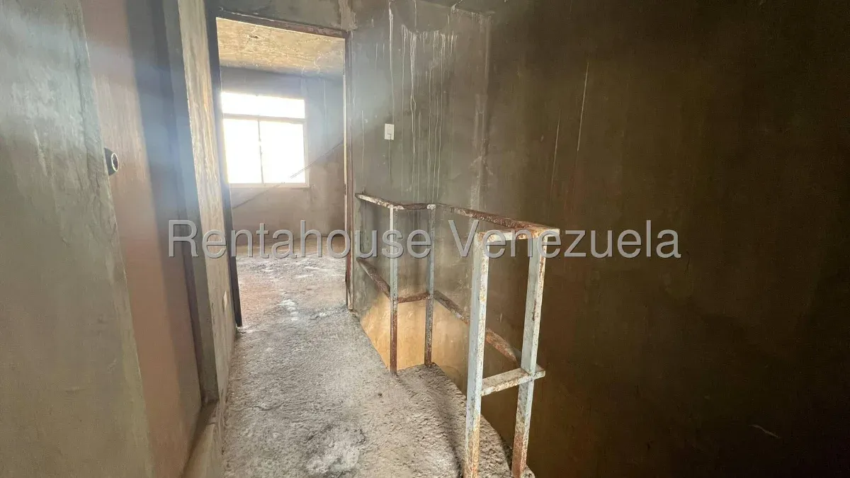 Townhouse En Gris En Venta En Camino De La Lagunita  - 10
