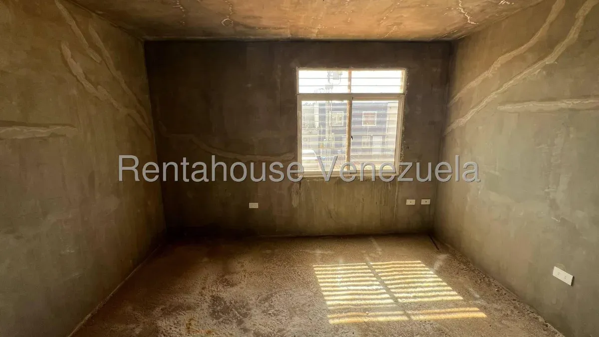 Townhouse En Gris En Venta En Camino De La Lagunita  - 14