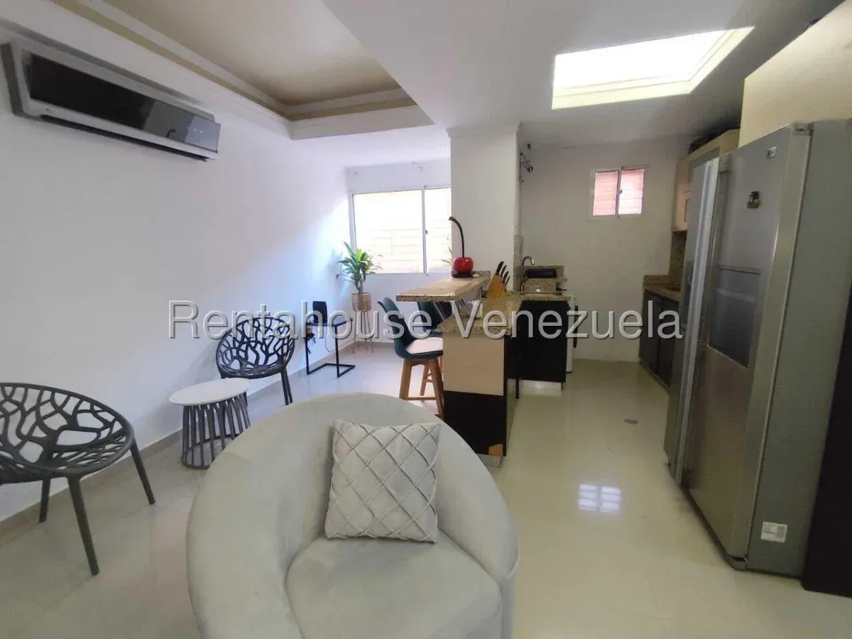 Bello Y Cómodo Apartamento En Venta En Don Bosco  - 2