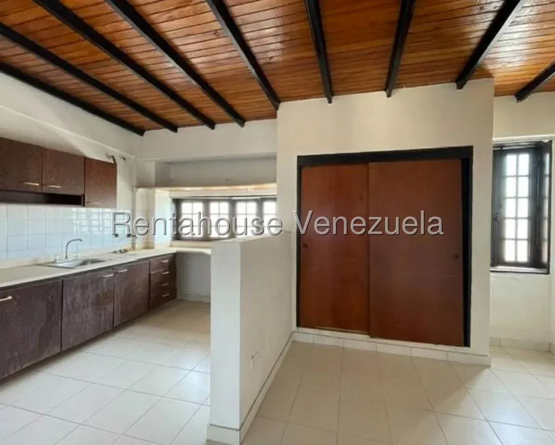 Bello Y Cómodo Apartamento En VENTA En Cumbres De Maracaibo  - 5