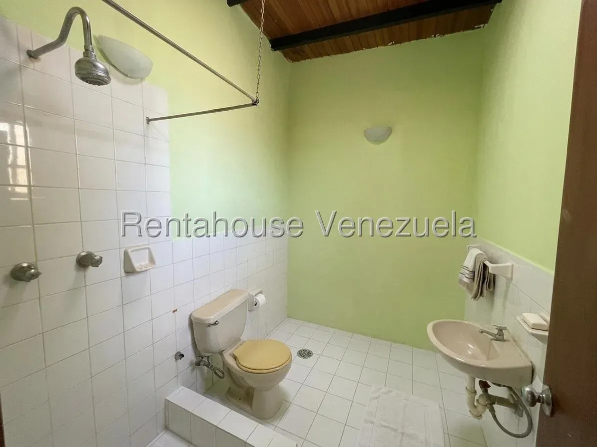 Bello Y Cómodo Apartamento En VENTA En Cumbres De Maracaibo  - 13