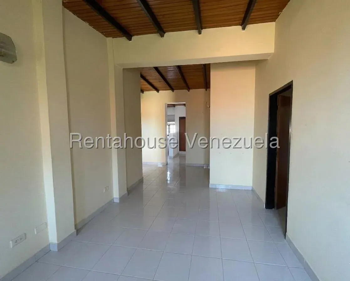 Bello Y Cómodo Apartamento En VENTA En Cumbres De Maracaibo  - 17