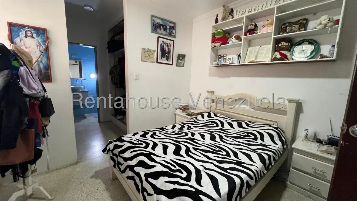 Amplio Y Cómodo Apartamento En VENTA En Av Bella Vista - 17