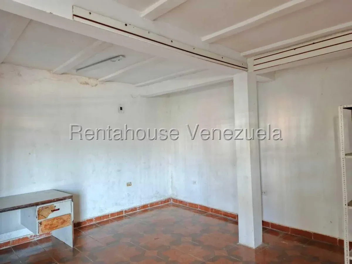 Local Comercial En ALQUILER En Sierra Maestra  - 13