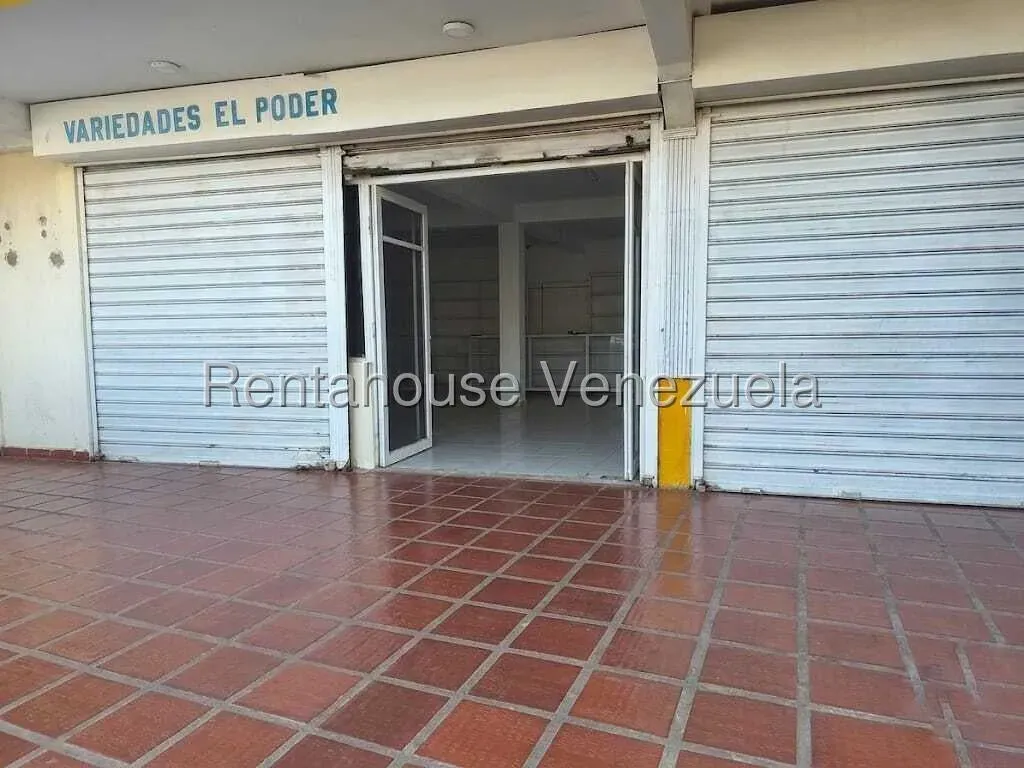Local Comercial En ALQUILER En Sierra Maestra  - 15