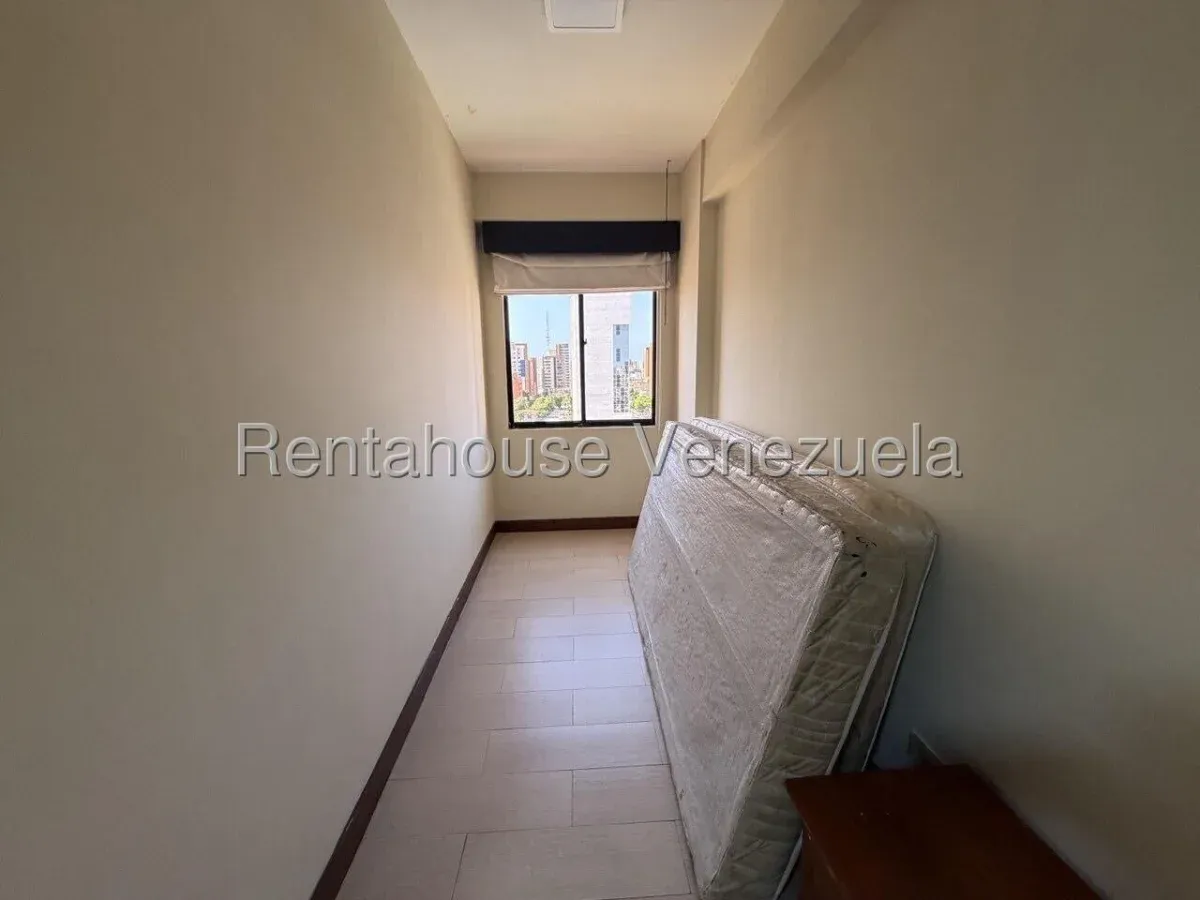 Bello Apartamento En ALQUILER En La Maracaibo  - 15