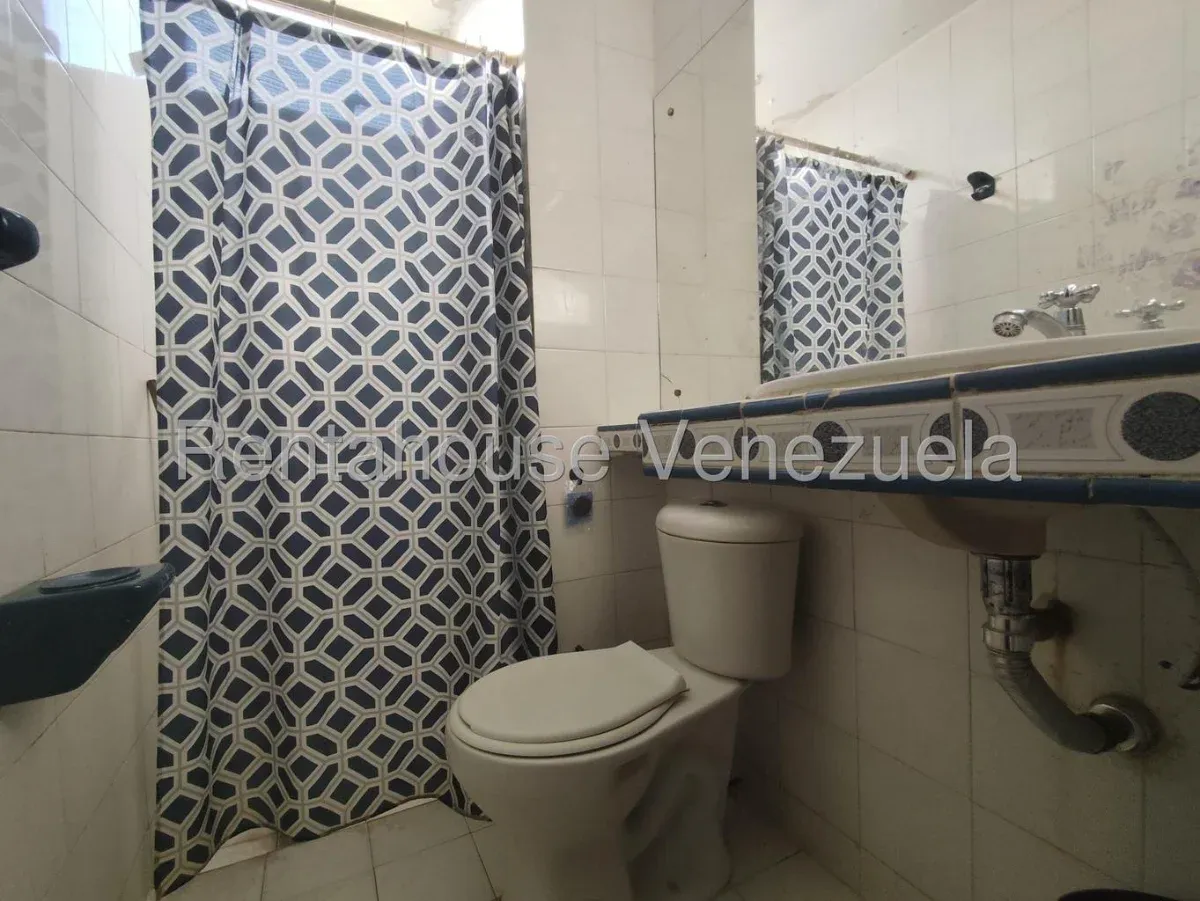 Cómodo Apartamento En Venta En Raul Leoni  - 17