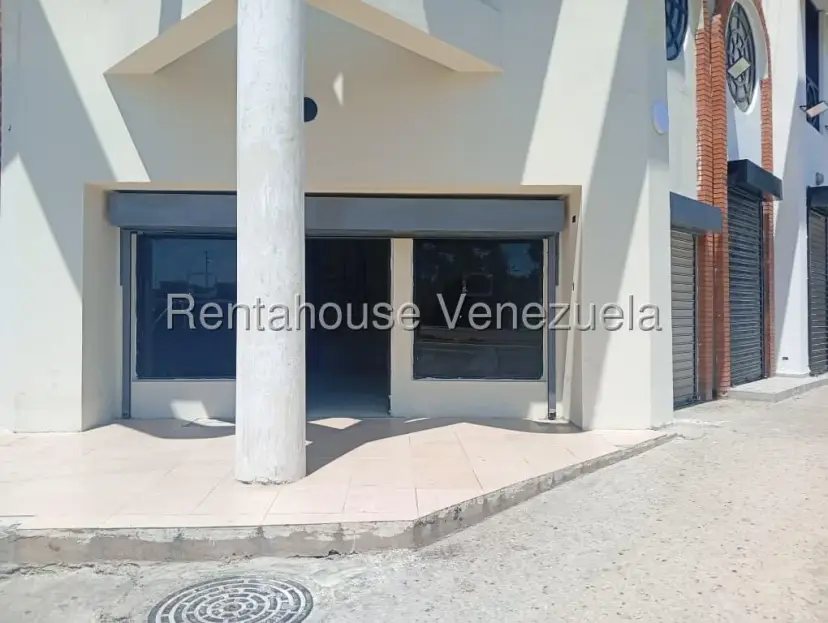 Local Comercial En Alquiler En El Sector Padilla 