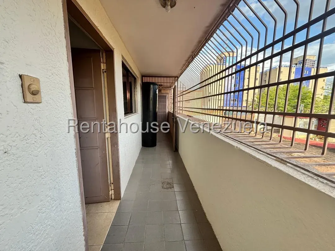 Cómodo Apartamento En Venta En Amparo  - 17