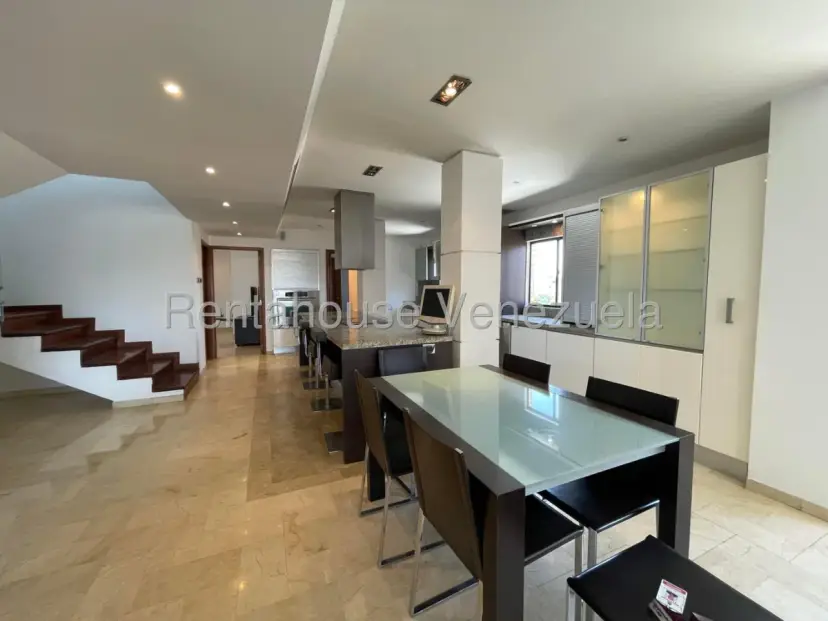 Exclusivo Penthouse De 2 Niveles En VENTA En El Sector Tierra Negra  