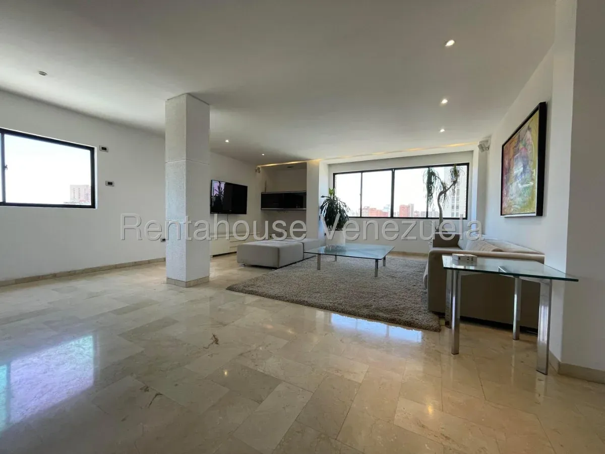Exclusivo Penthouse De 2 Niveles En VENTA En El Sector Tierra Negra - 4