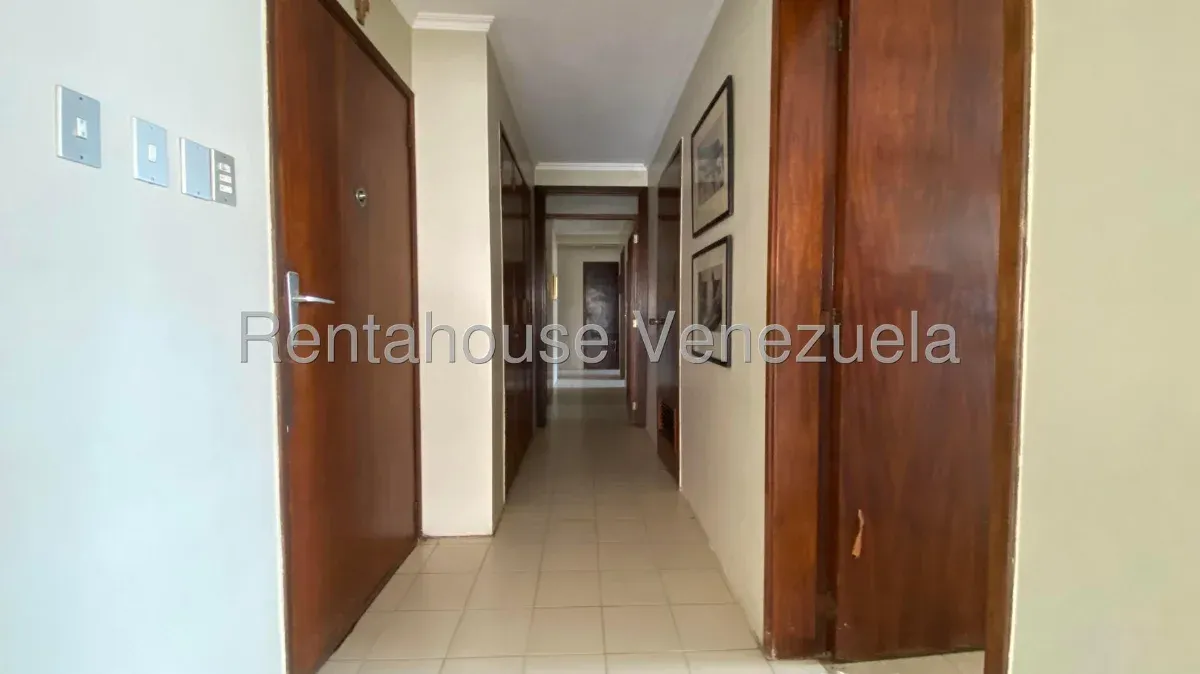 Amplio Apartamento En Venta En La Lago - 7
