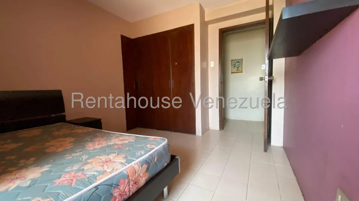 Amplio Apartamento En Venta En La Lago - 11