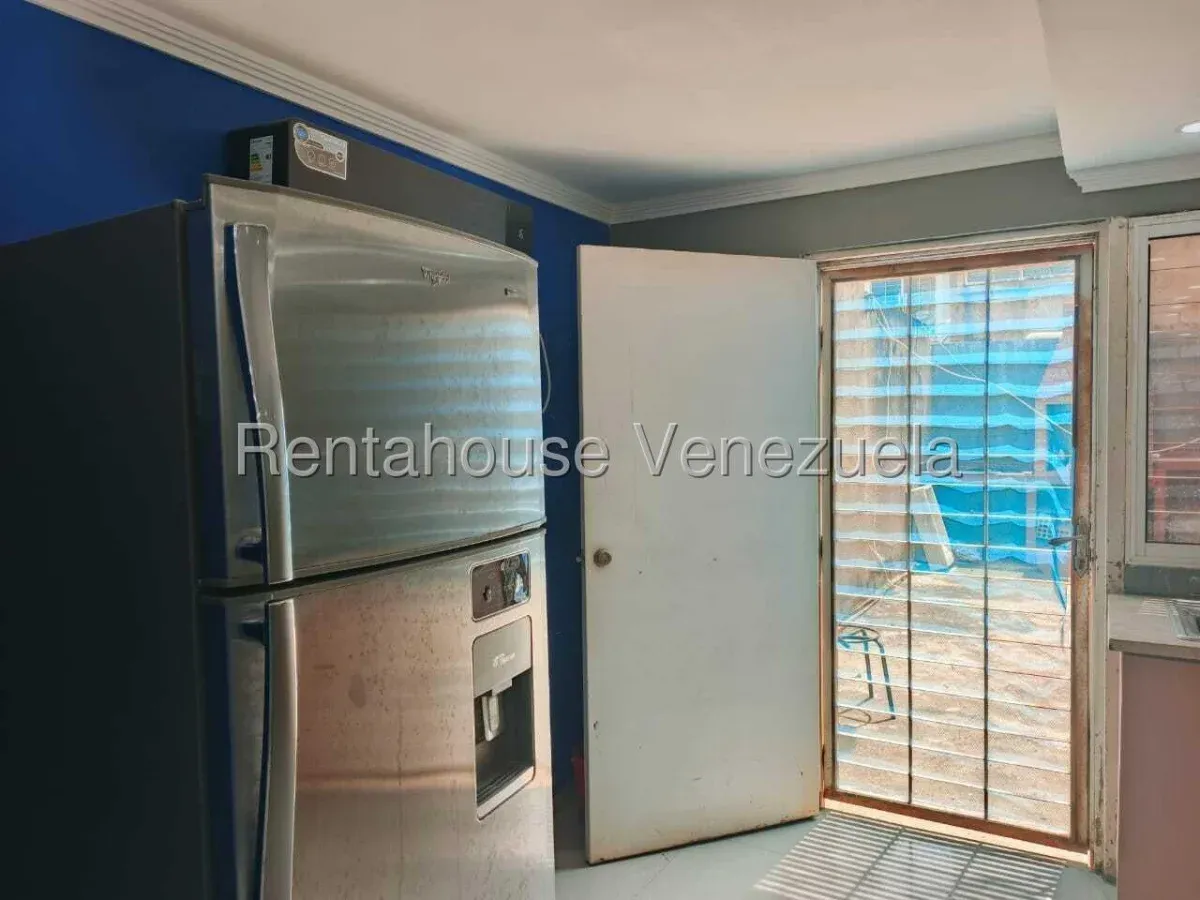 Townhouse Amoblado En VENTA En Camino De La Lagunita  - 12