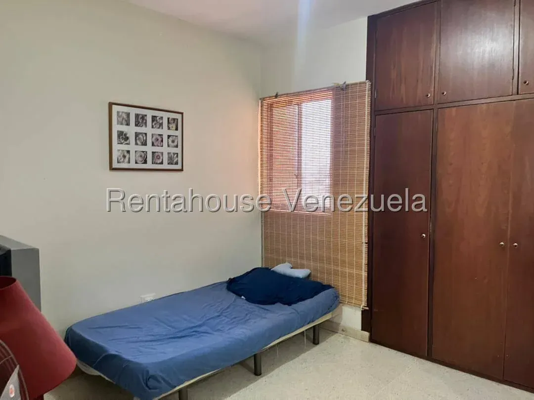 Penthouse de 2 Niveles En Venta, Sector Zapara  - 17