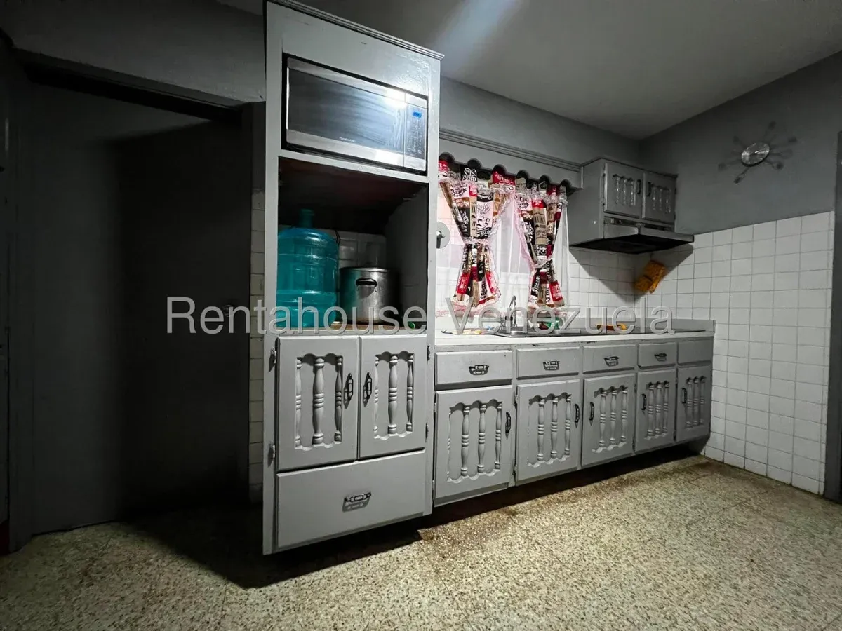 Apartamento Con Piscina En Venta En Av El Milagro  - 10