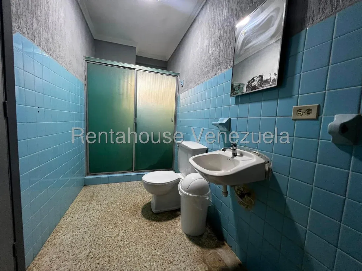 Apartamento Con Piscina En Venta En Av El Milagro  - 15