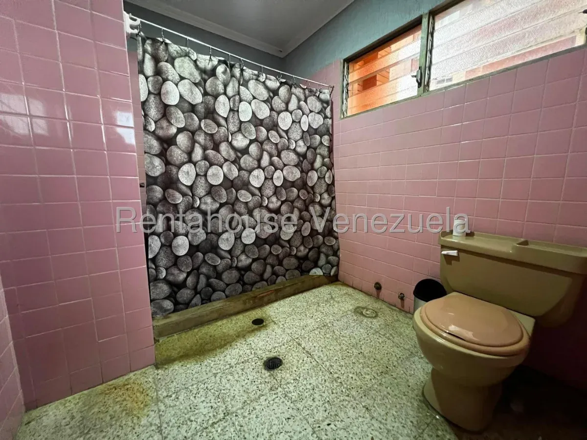 Apartamento Con Piscina En Venta En Av El Milagro  - 17