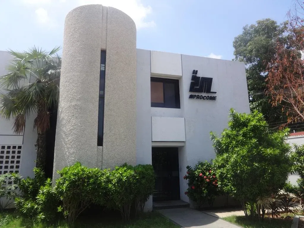 Edificio Comercial En Venta En Tierra Negra