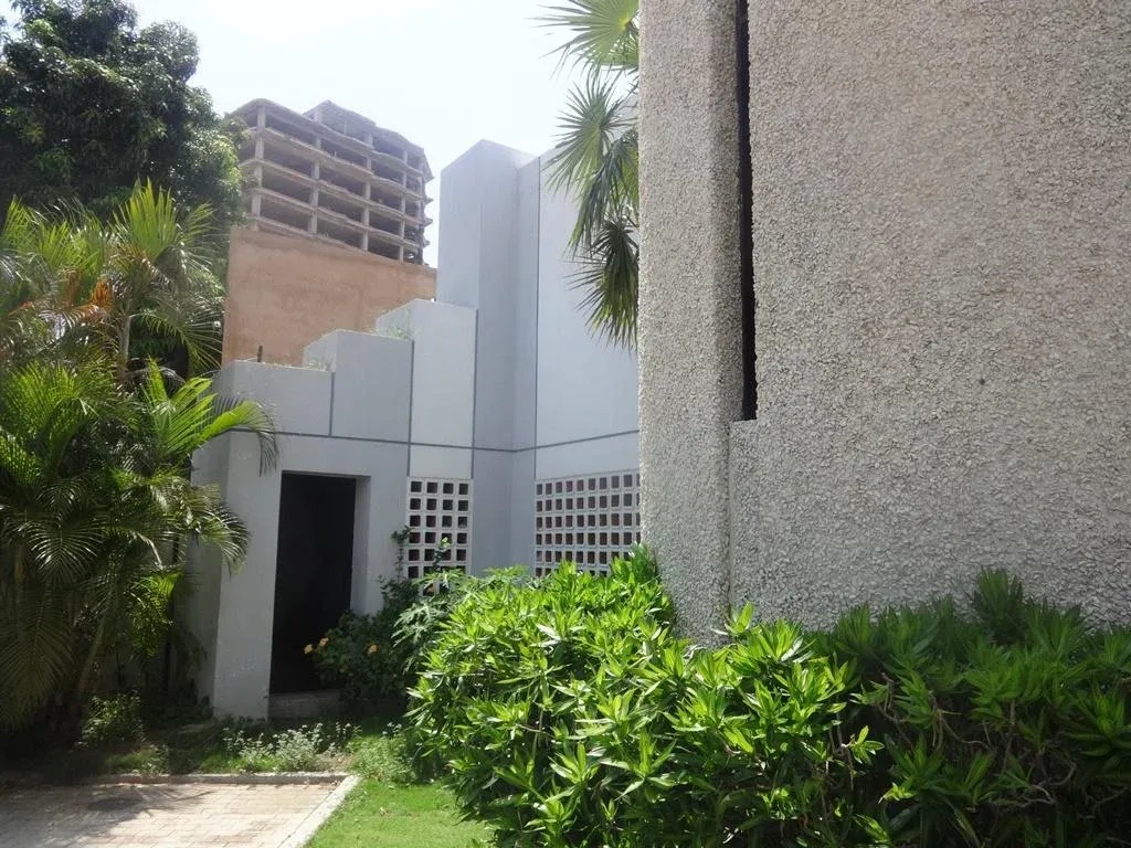 Edificio Comercial En Venta En Tierra Negra - 2