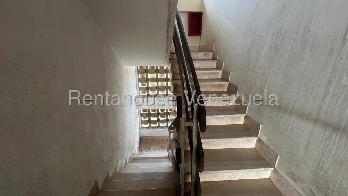 Edificio En Venta En La Limpia  - 8