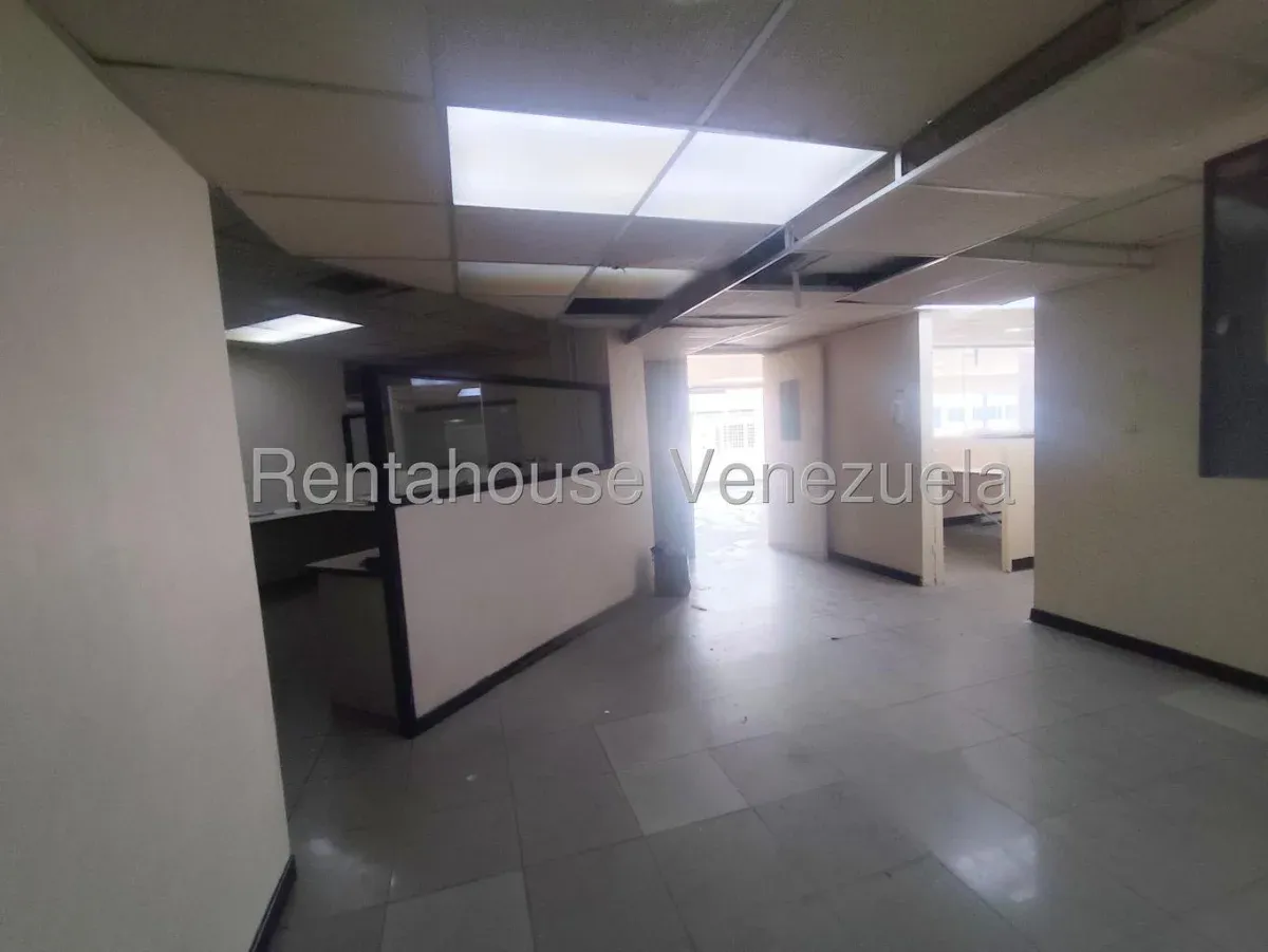 Amplio Local Comercial En Venta En Dr. Portillo - 6