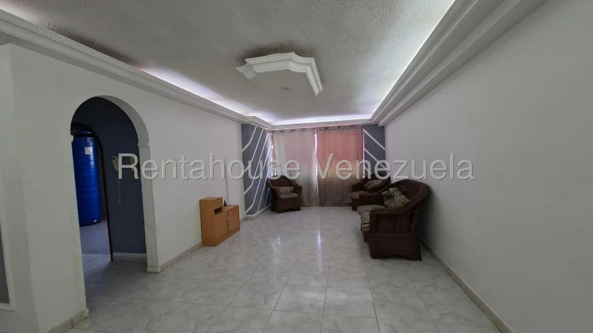 Apartamento En Alquiler En Las Delicias  - 14