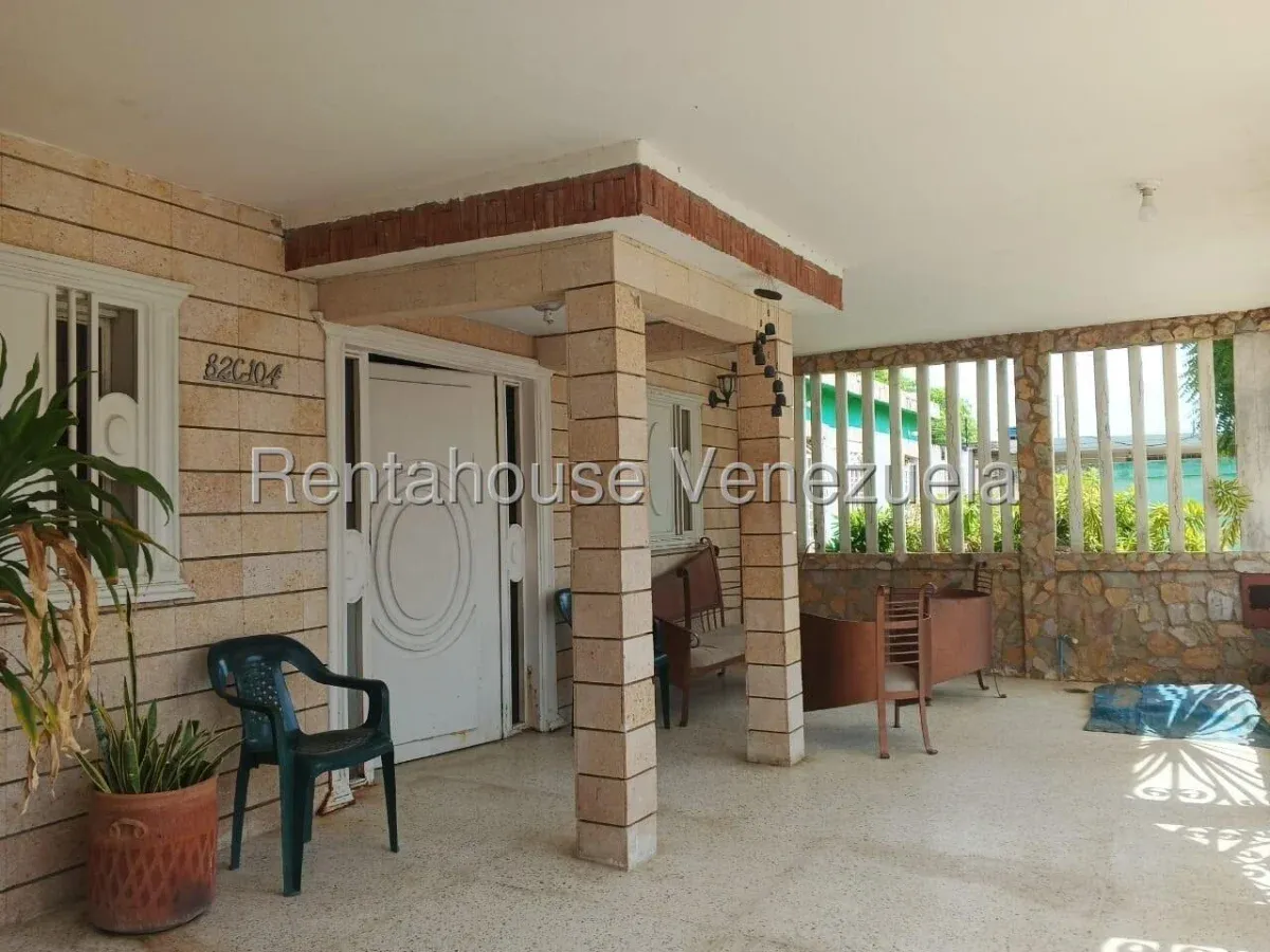 Casa En Venta En Zona Oeste  - 3
