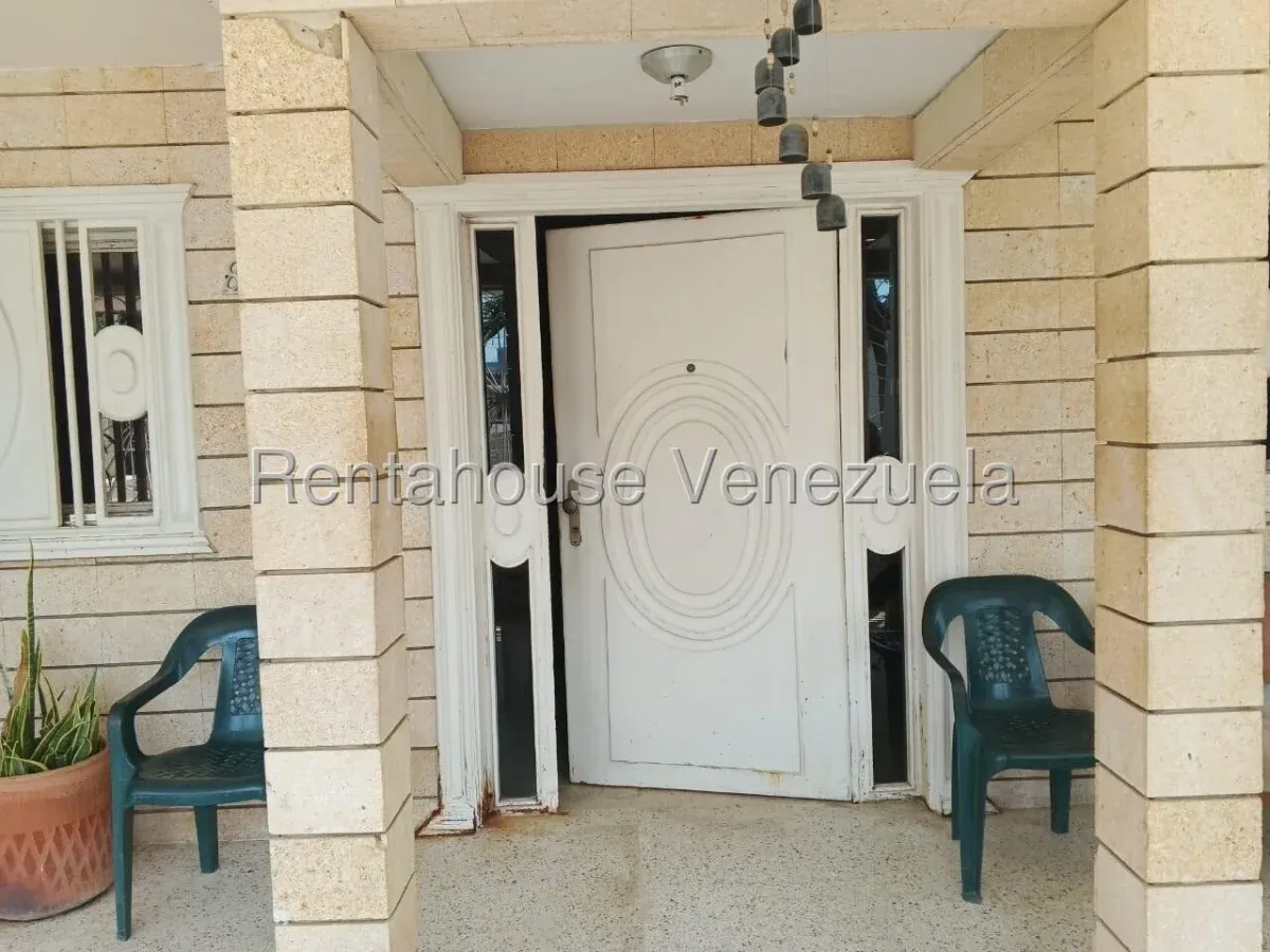 Casa En Venta En Zona Oeste  - 5