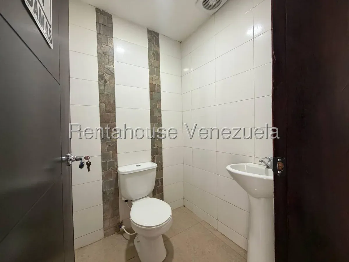 Local Comercial En Alquiler En Las Delicias - 17