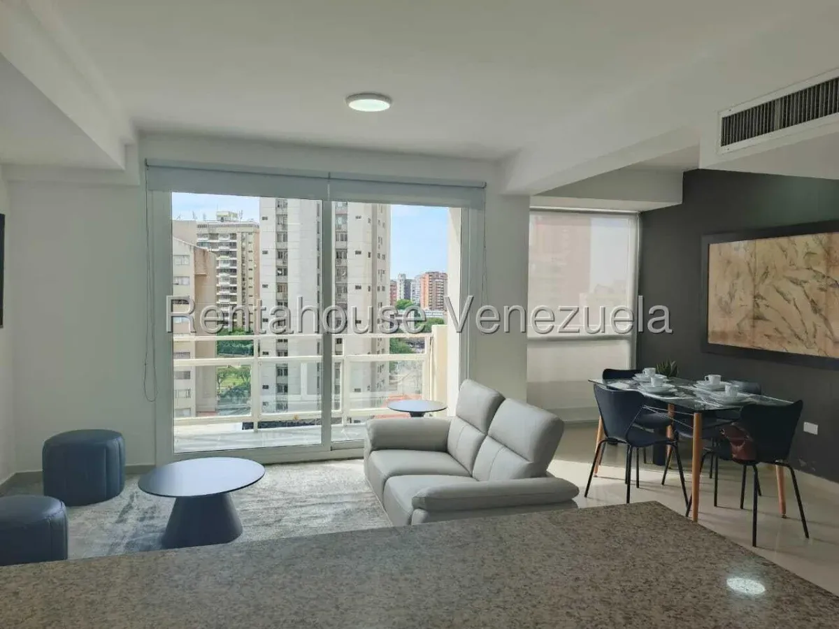 Apartamento Amoblado En Alquiler En La Lago  - 2