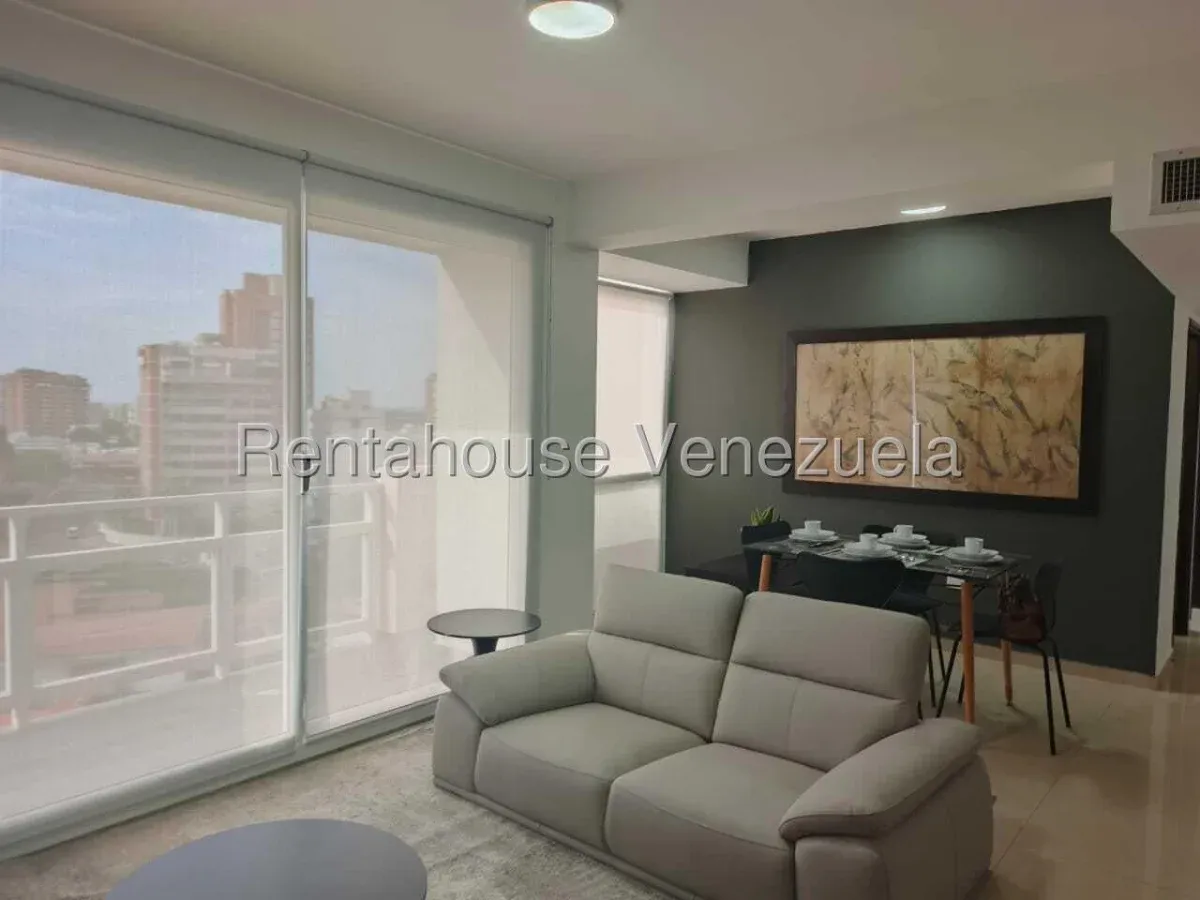 Apartamento Amoblado En Alquiler En La Lago  - 11