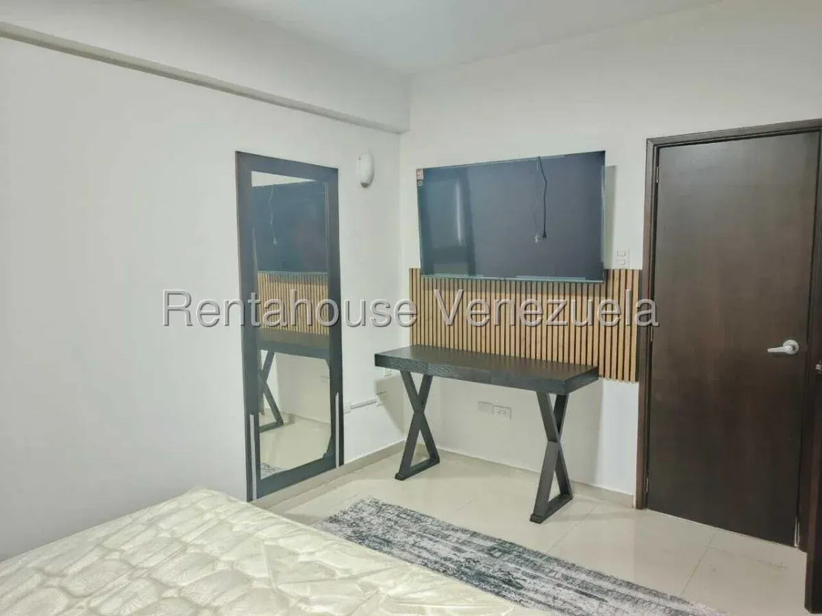 Apartamento Amoblado En Alquiler En La Lago  - 18