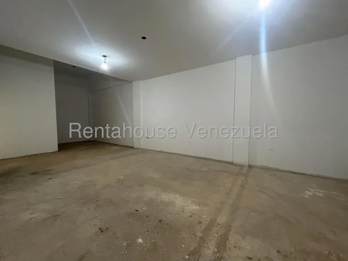 Local Comercial En ALQUILER En La Av Milagro Norte  - 13