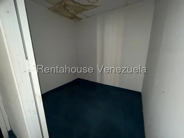Oficina En VENTA En 5 de Julio  - 12