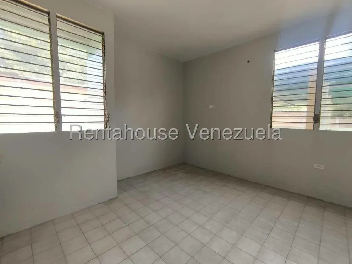 Casa Comercial En Alquiler En Sierra Maestra  - 12