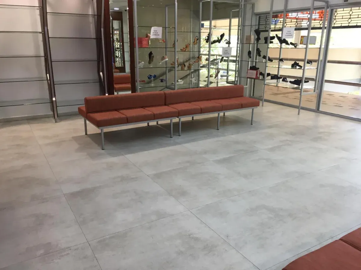 Local Comercial En Venta En La Av Delicias Norte  - 5