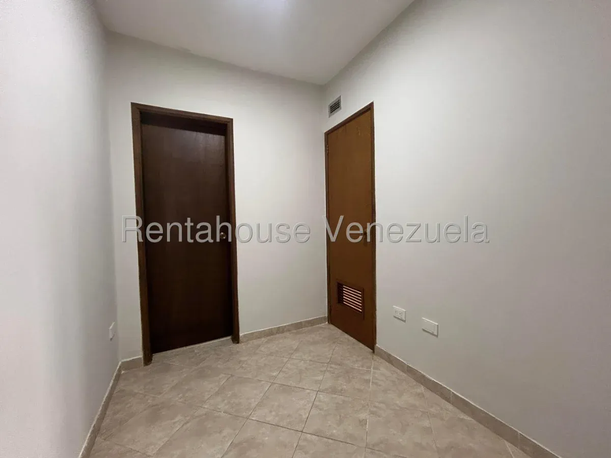 Apartamento Con Pozo Y Planta Eléctrica En Alquiler, Sector Tierra Negra - 15