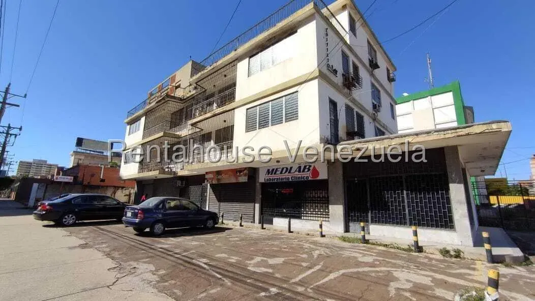 Oficina Amoblada En Alquiler En San Martin  - 20