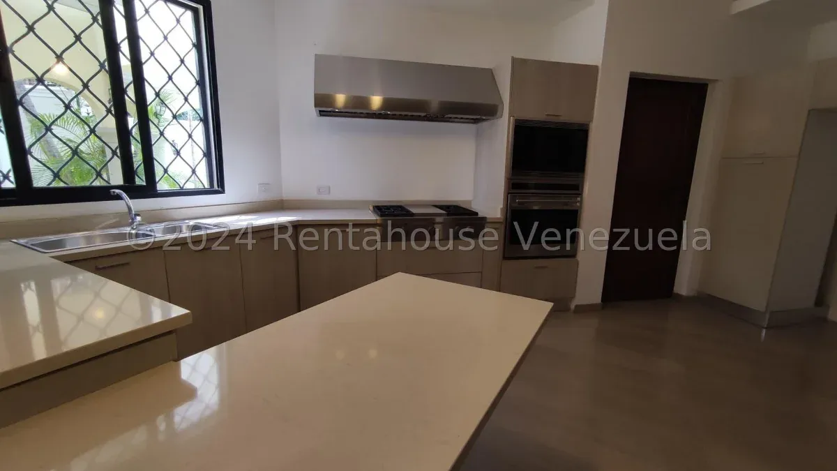 Villa Cerrada En Venta En Paraíso - 18