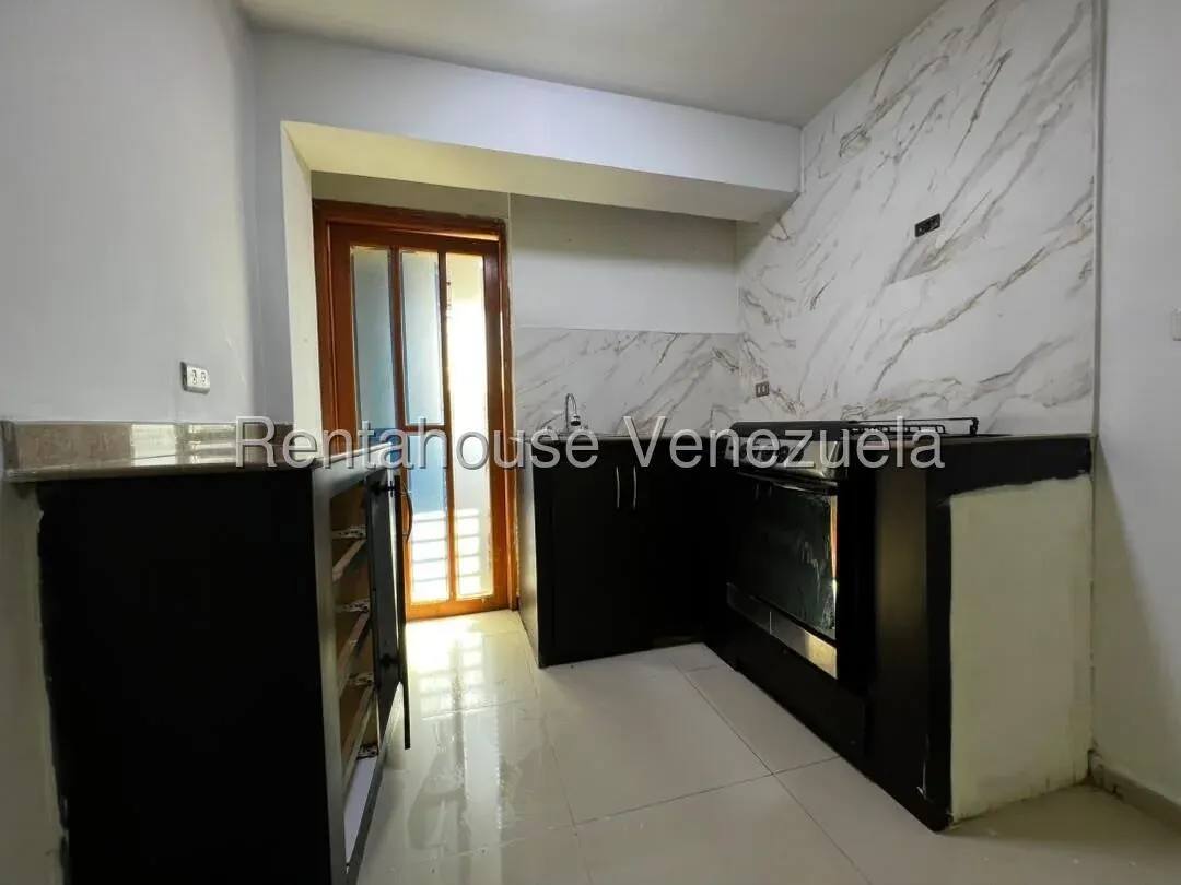 Apartamento En Venta En Las Tarabas  - 2